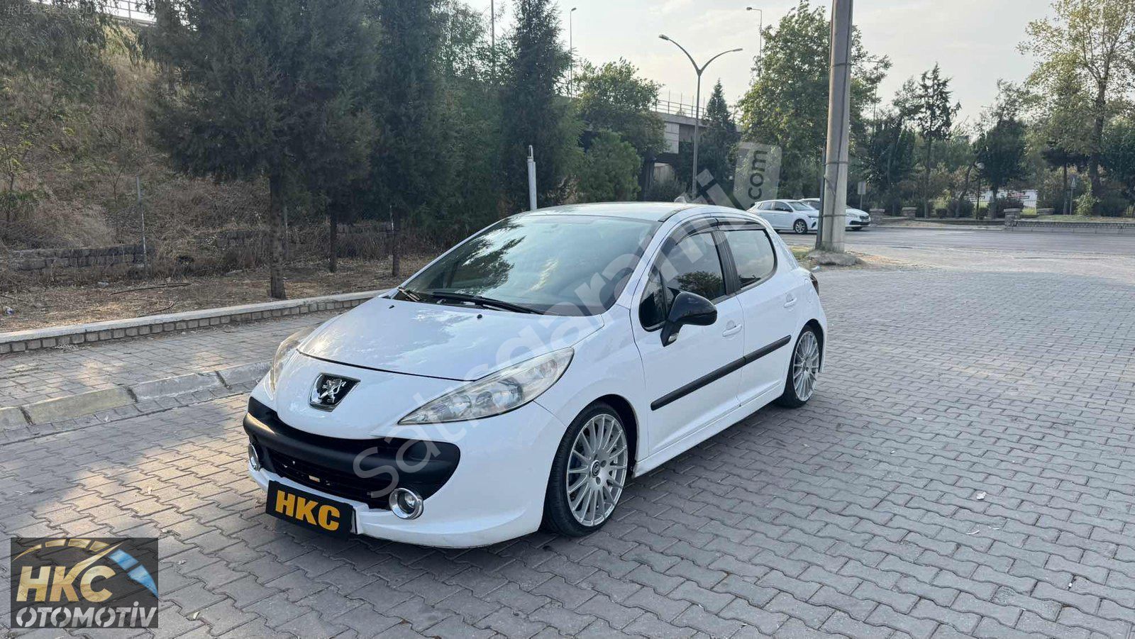 HKC OTOMOTİVDEN 2008 MODEL 1.4 DİZEL PEUGEOT 207
