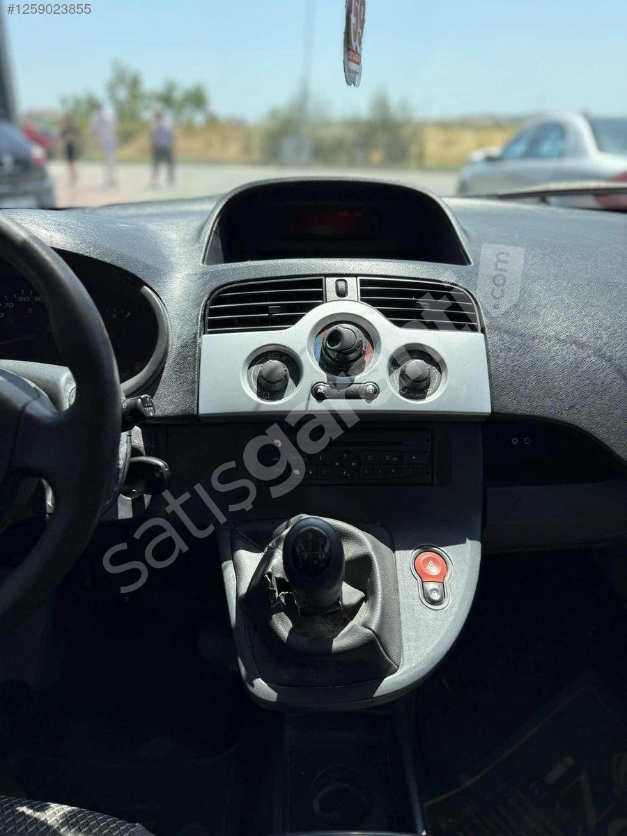 2012 RENAULT KANGO 1.5 DCİ MULTİX PAMPA