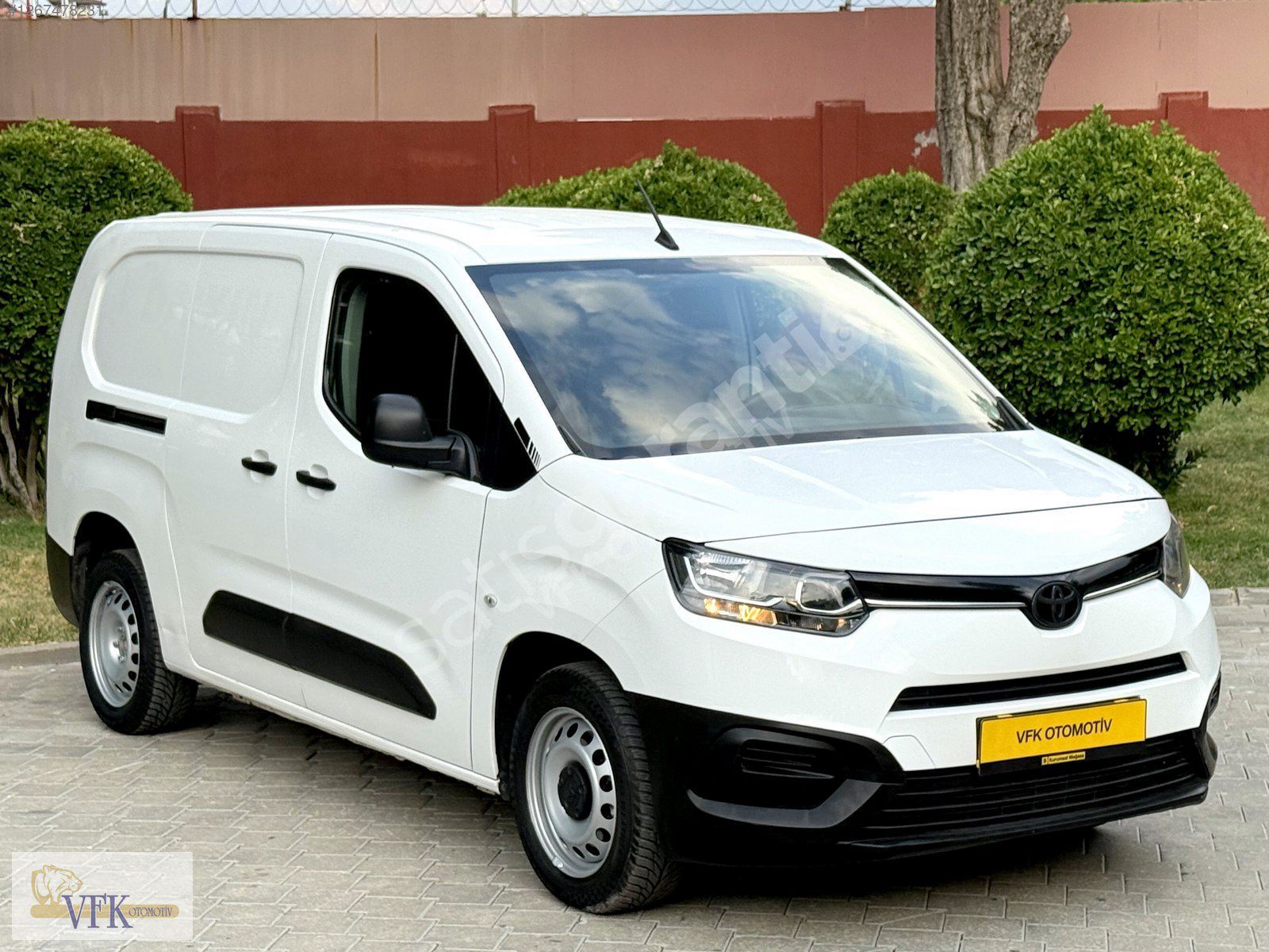 115.000 KM HATASIZ TOYOTA PROACE CİTY 1.5 D DREAM 2022 MODEL ! !