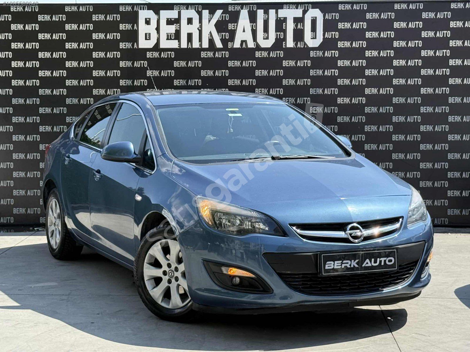 LASMAN RENK COSMO MAVİ 1.6 EDİTİON PULUS