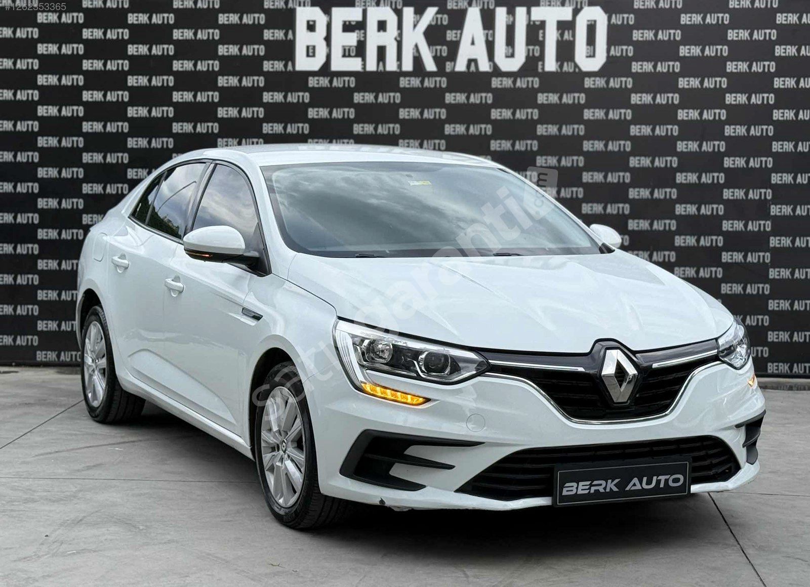 BERK AUTODAN 2022 MODEL 140 HP MEGAN 4