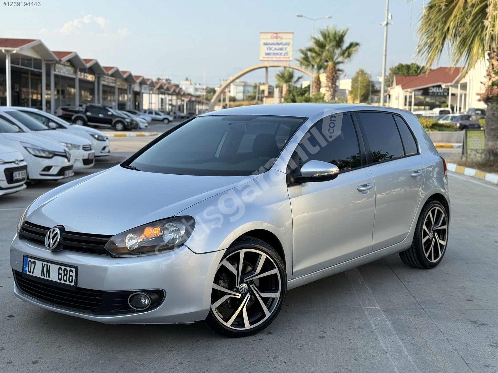 WW GOLF 1.4 TSI DEĞİŞENSİZ 274.000 K.KARTİNA 12 AY TAKSİT