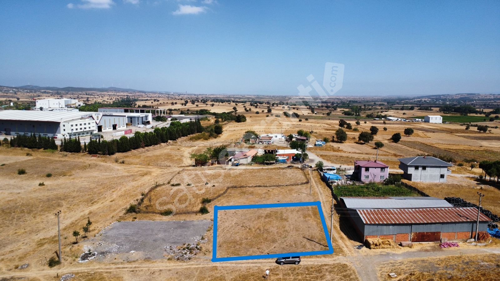 BİGA BALIKLIÇEŞME'DE 678 m2 SANAYİ VE KONUT İMARLI KÖŞE ARSA 