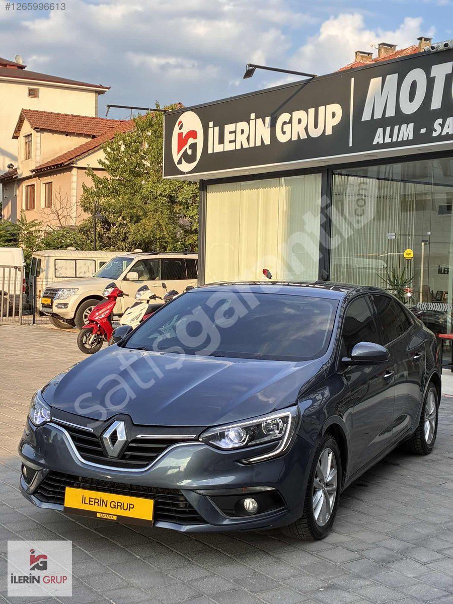 2020 MEGANE 135BİN KM 1.5 DİZEL OTOMATİK