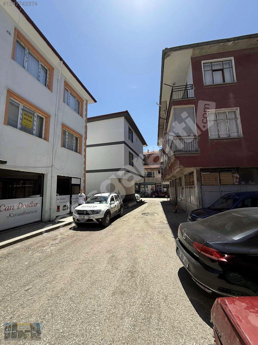 SÜPER KONUMDA ÇARŞI MERKEZDE SATILIK EŞYALI DAİRE