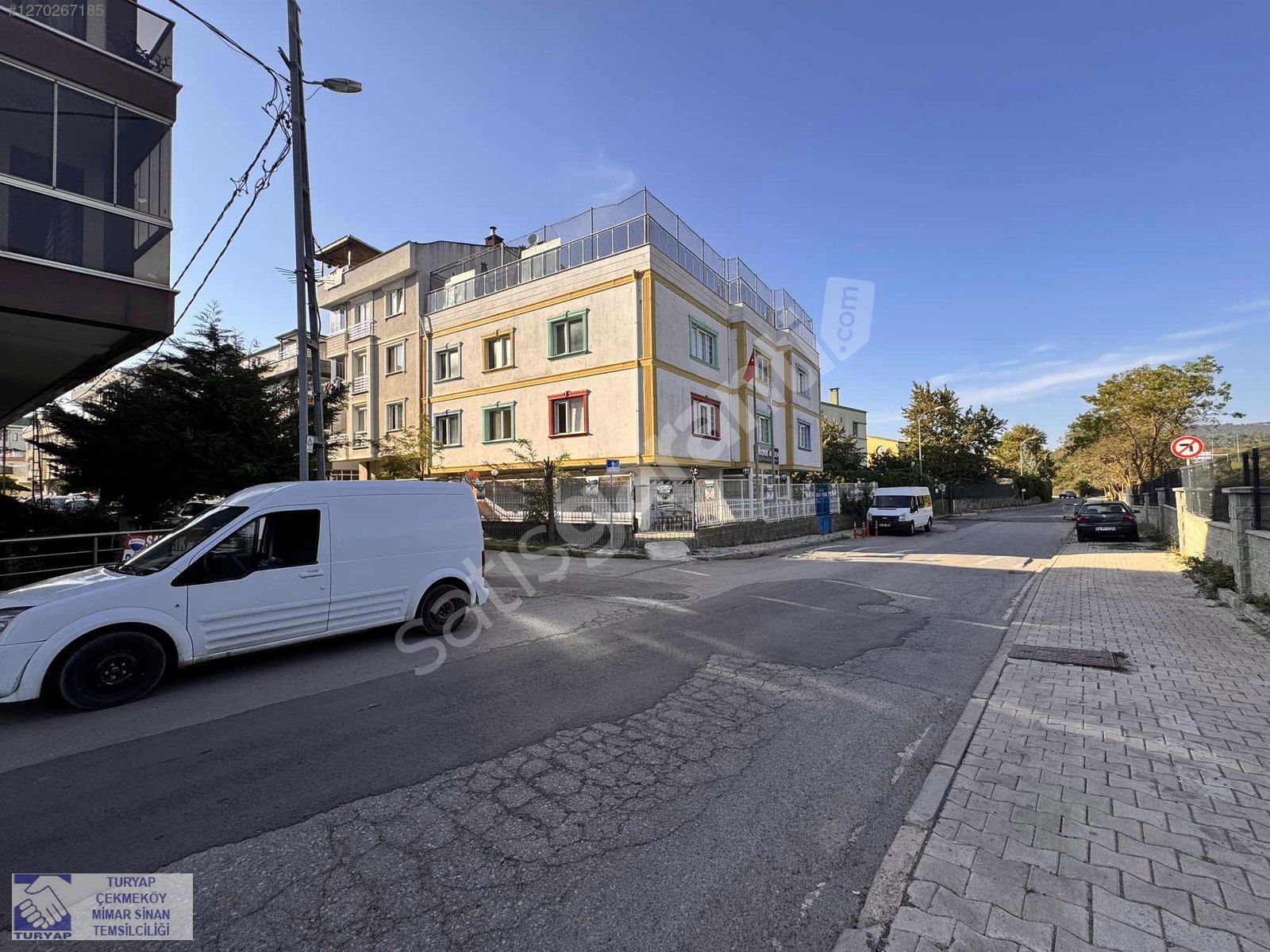 ÇEKMEKÖY MİMAR SİNAN DA DOĞA PARKA YAKIN FULL EŞYALI 1+1 DAİRE