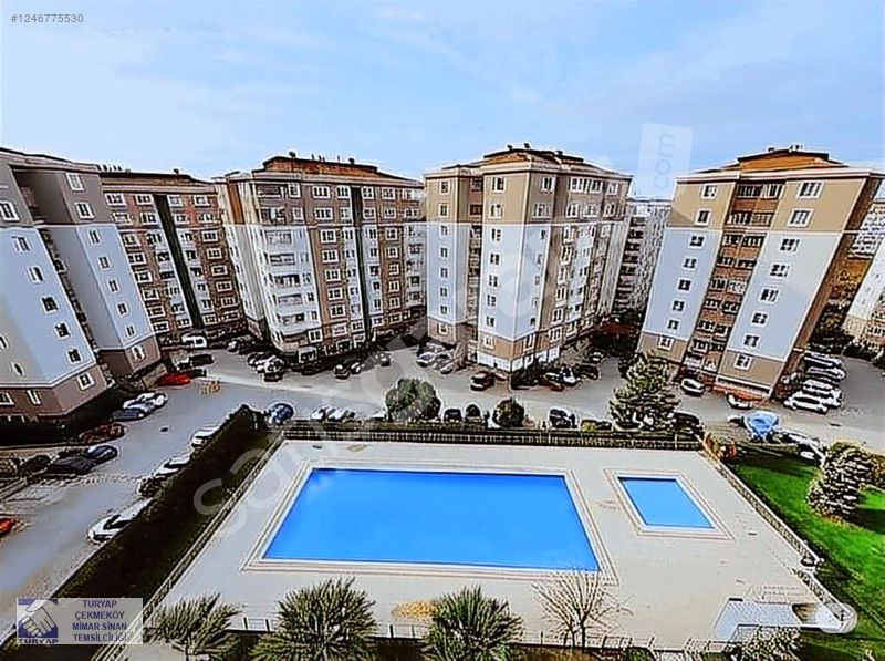 ÇEKMEKÖY YEŞİLBELDE SİTESİNDE 2+1 GİRİŞ KAT DAİRE (90 M2)