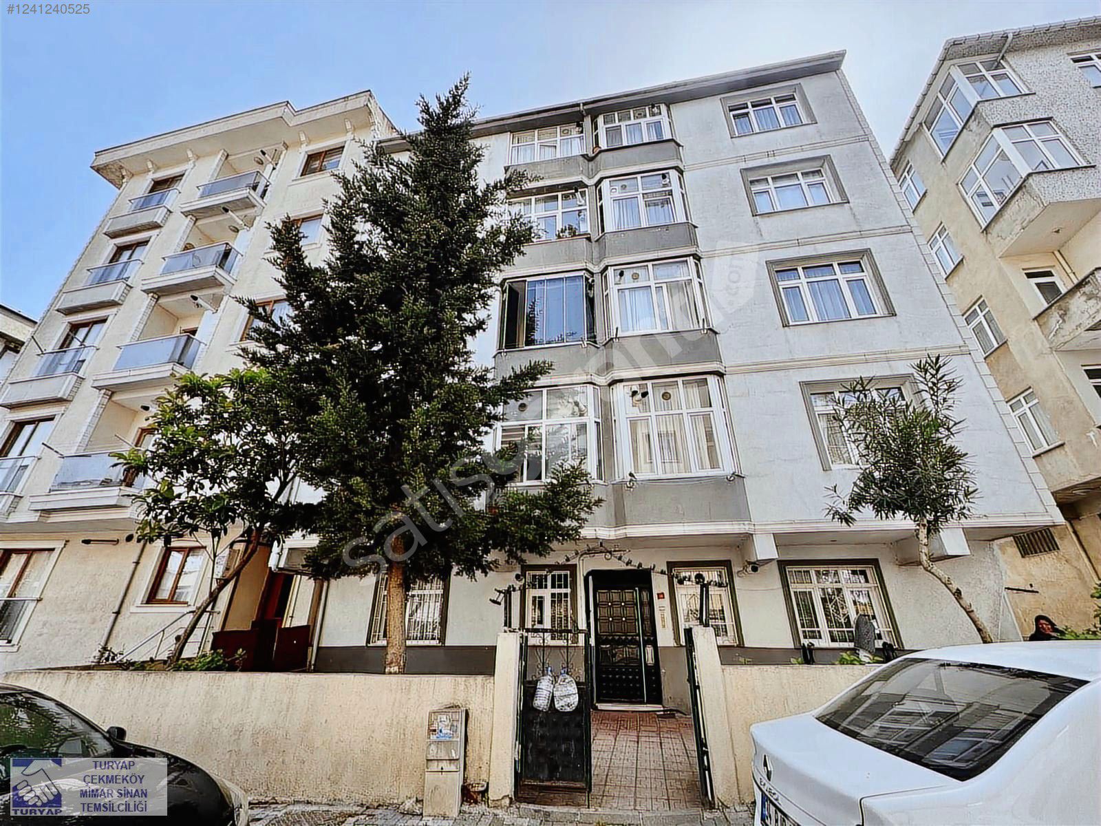 gökhandan ALTINŞEHİR METROSUNA YAKIN SATILIK 2+1 ARA KAT DAİRE