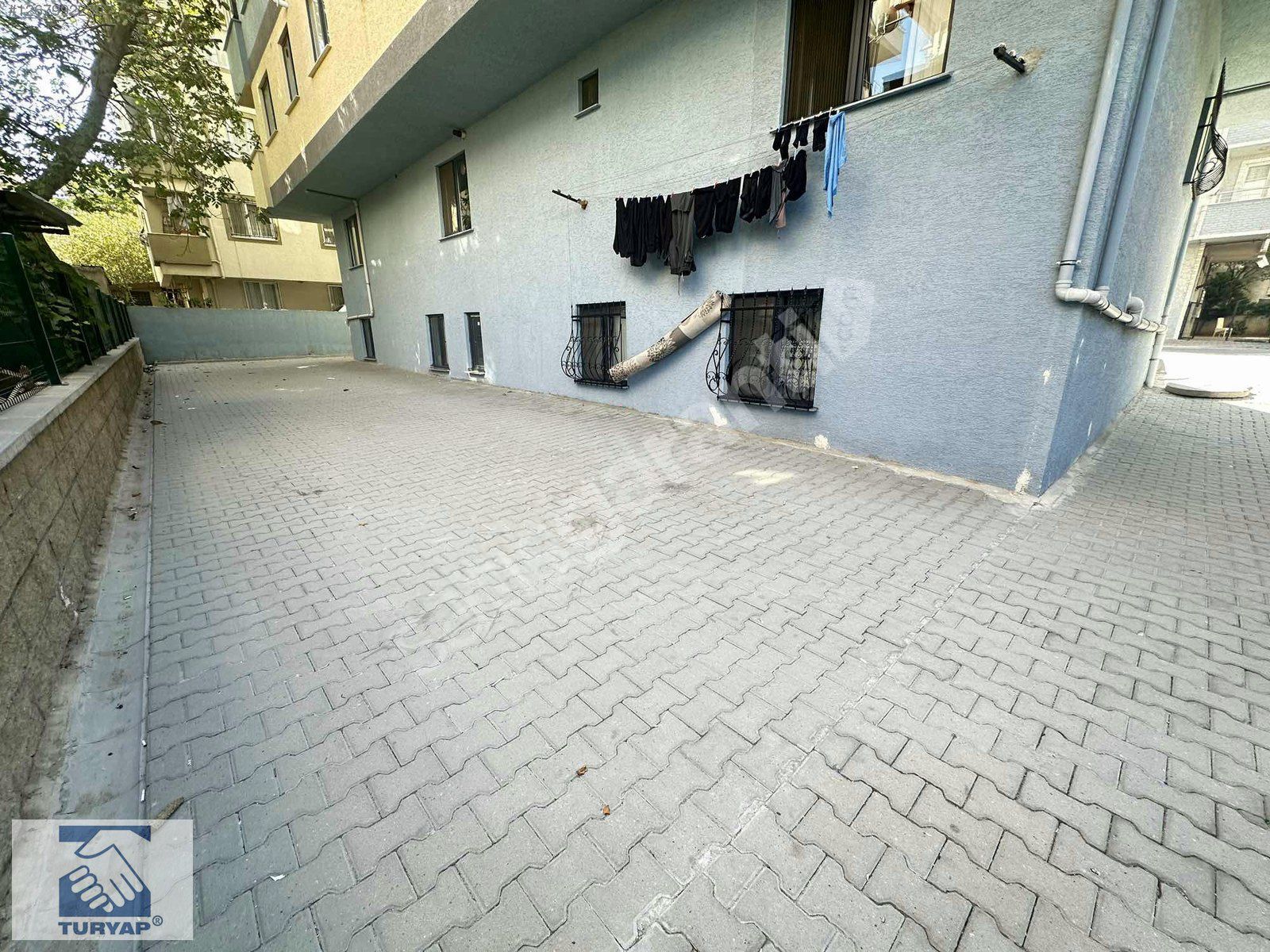 SANCAKTEPE OSMANGAZİ MAH SATILIK 3+1 ARAKAT METROYA YÜREME