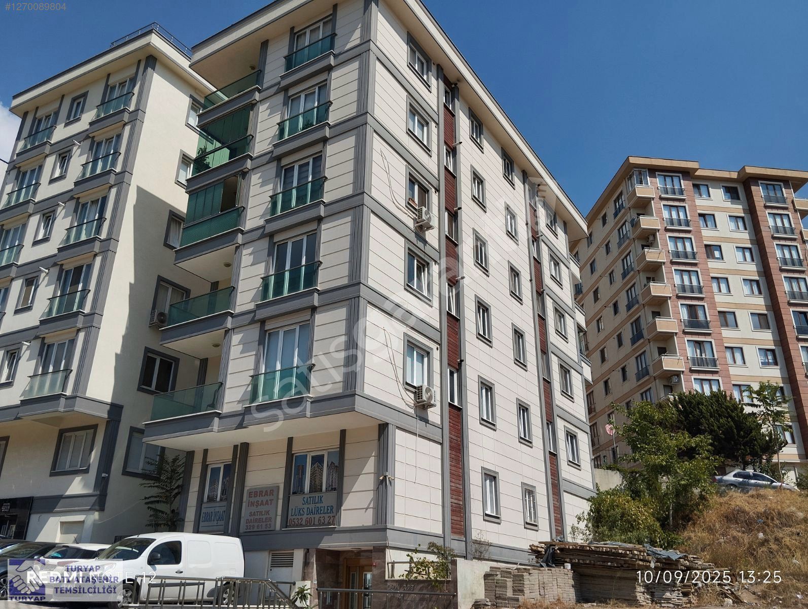 ATAŞEHİR TOPÇU CAD. ÜZERİ 2+1 YENİ BİNA BALKONLU
