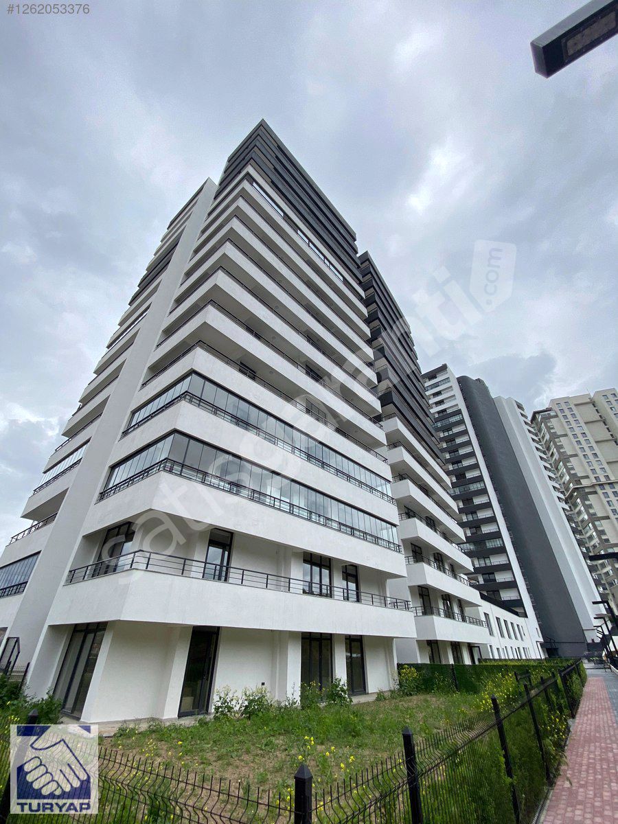 Eskişehir Yolu Üzerinde Villa Konseptli Kış Bahçeli Harika Daire