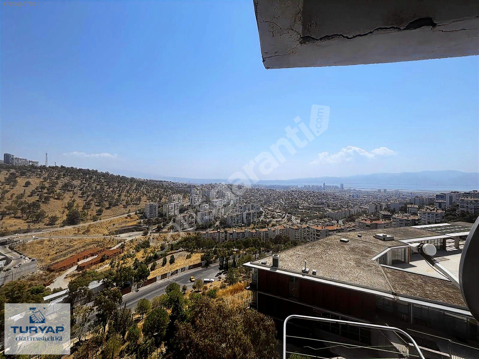 Çiğli İzkent Mahallesi'nde Satılık 2+1 Daire
