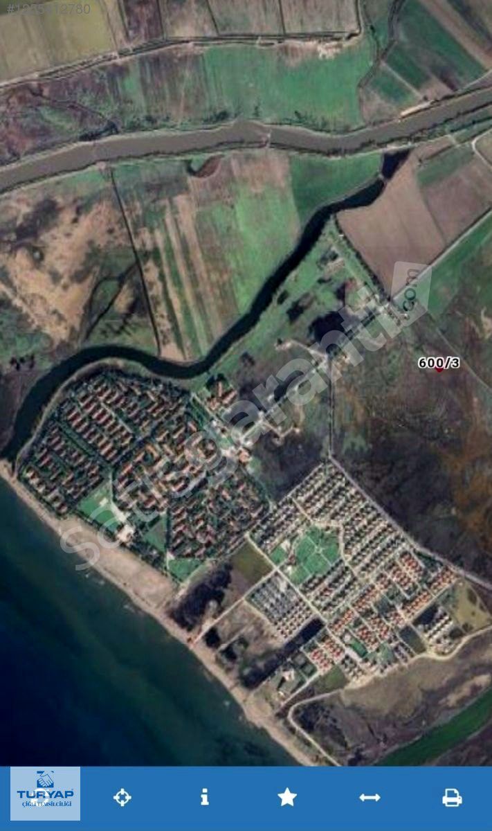 İzmir Dikili Çandarlı Aşağıbük Mahallesi'nde Satılık Arsa