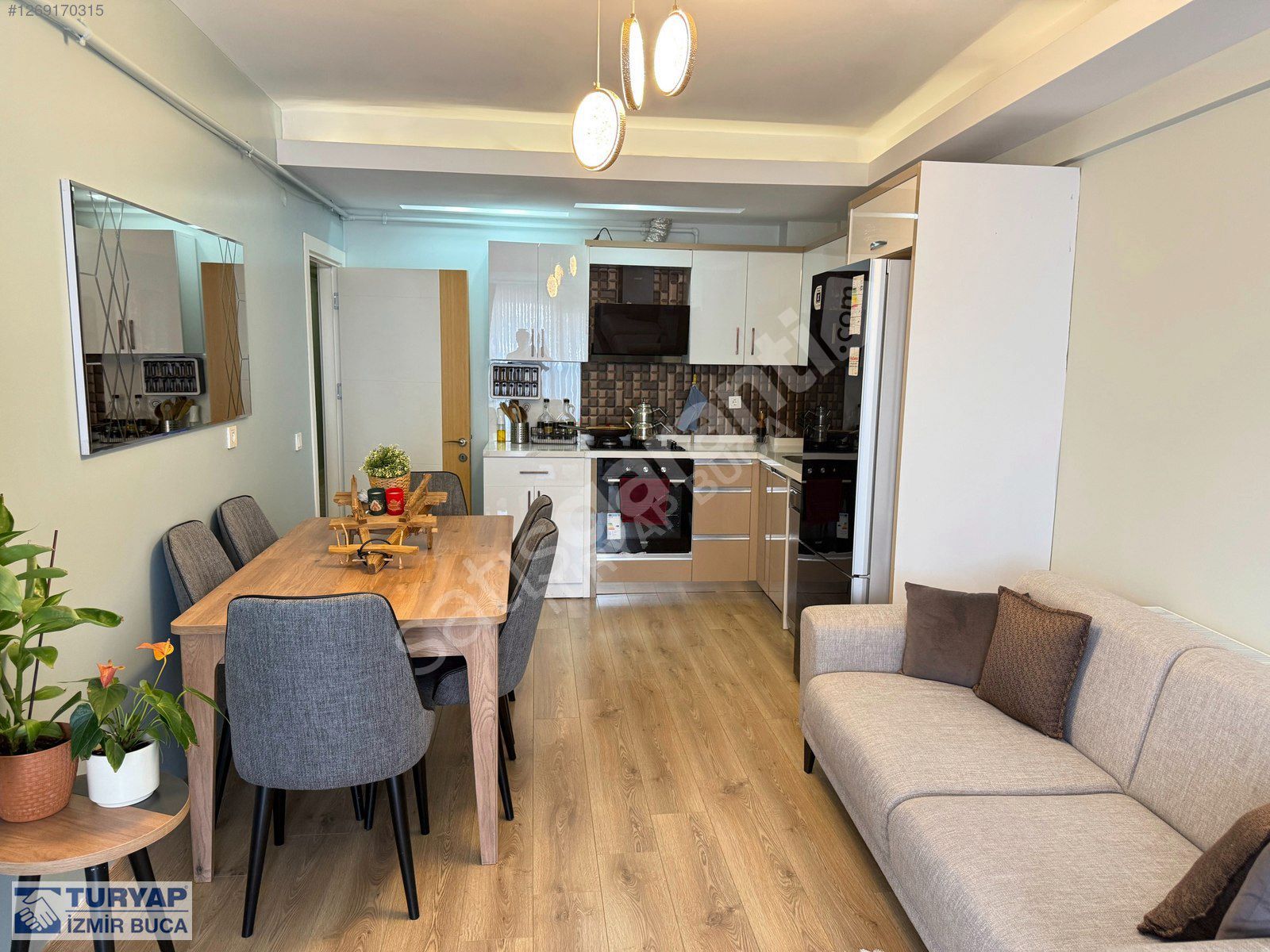 TURYAP BUCA'DAN KURUÇEŞME MAH.DE ARAKAT SATILIK 2+1 DAİRE