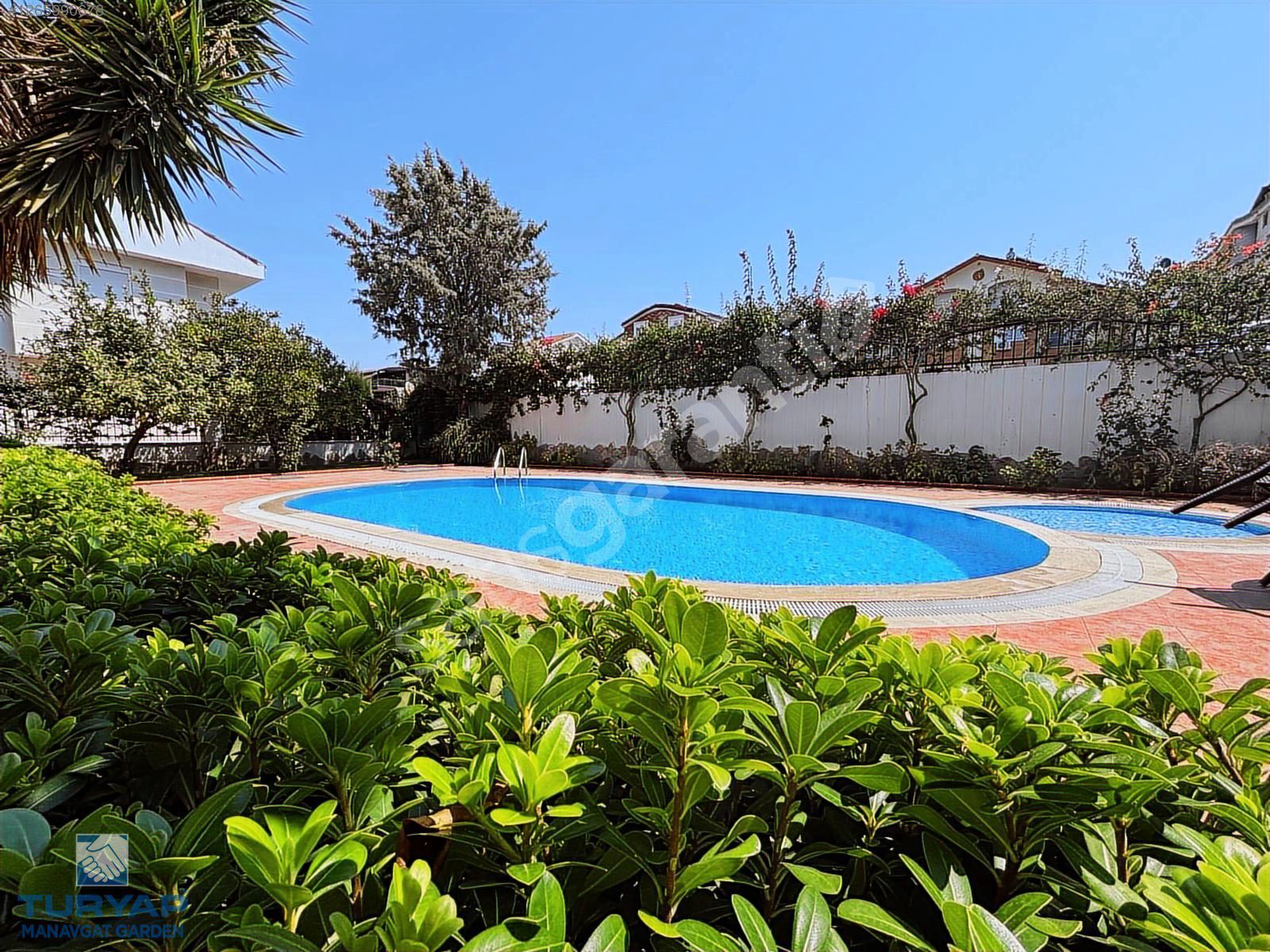 SİDE KEMER'DE HAVUZLU KİRALIK 2+1