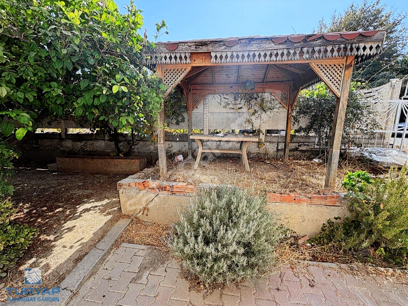 SİDE'DE 2+1 EŞYALI KİRALIK MÜSTAKİL GİRİŞLİ DAİRE