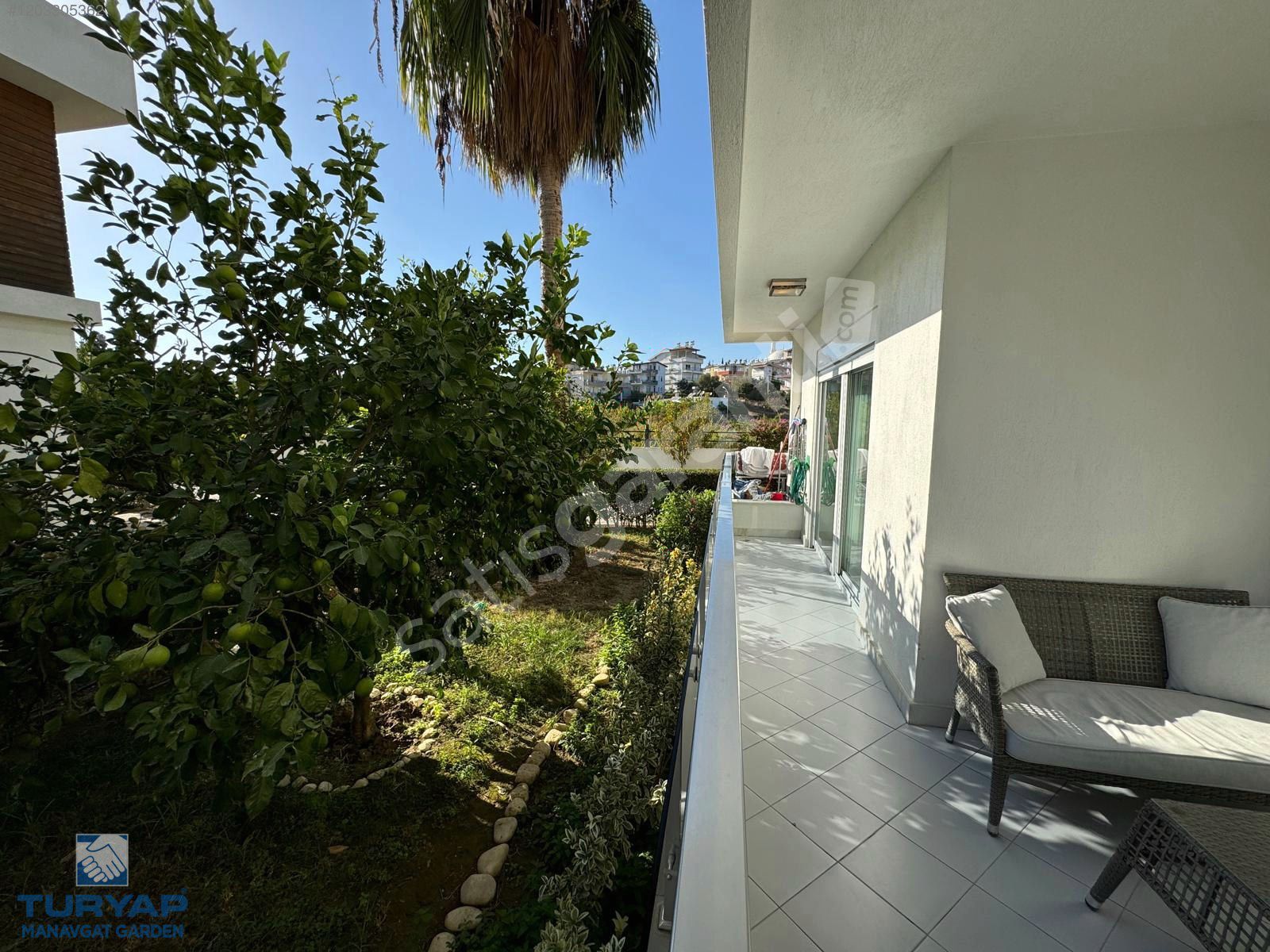 SORGUN'DA SİTE İÇERİSİNDE 4+1 YAZLIK DAİRE