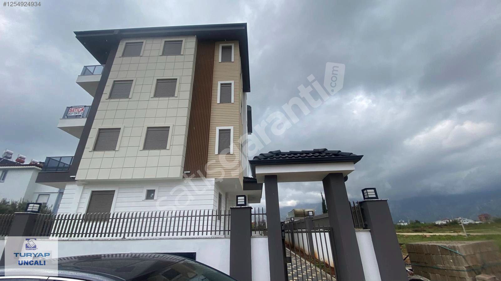 DÖŞEMEALTI YENİKÖY BİLİM ÜNİVERSİTESİ'NE YAKIN KİRALIK 2+1 DAİRE