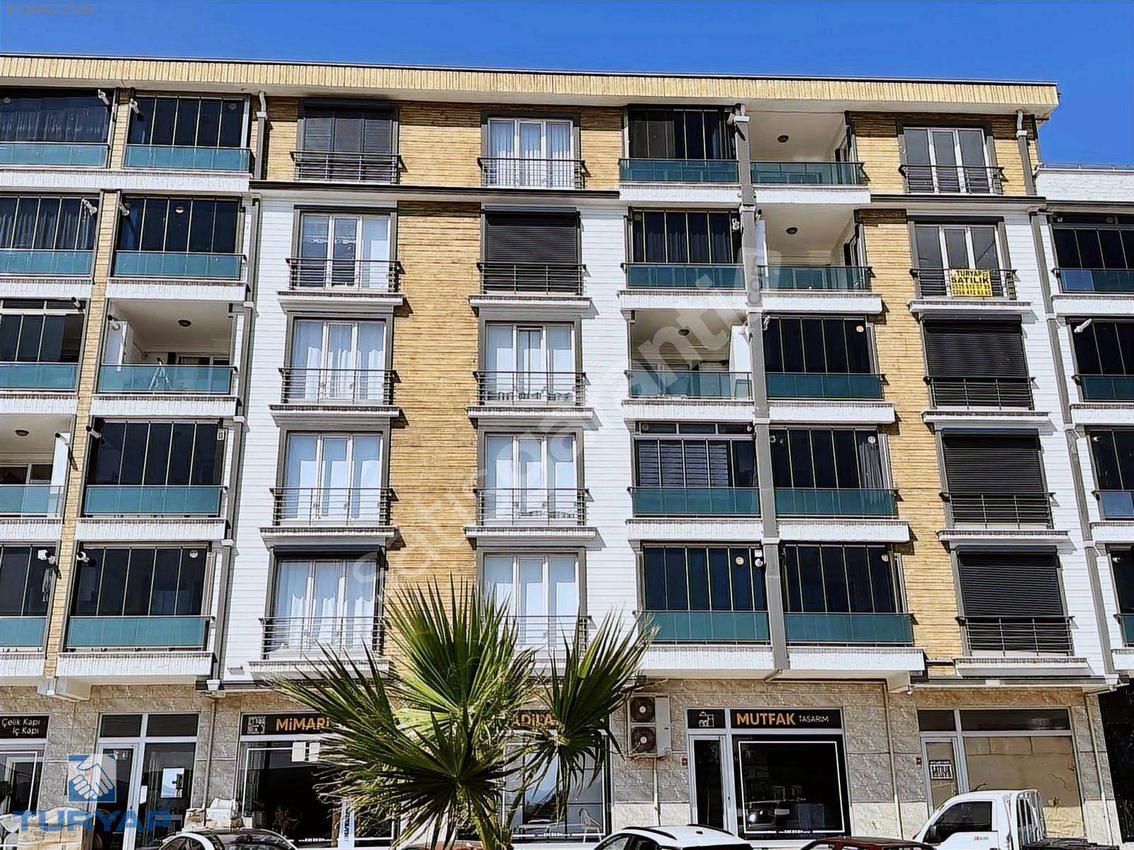TURYAP BURHANİYE MERKEZDE SATILIK 190 m² 5+1 DUBLEX