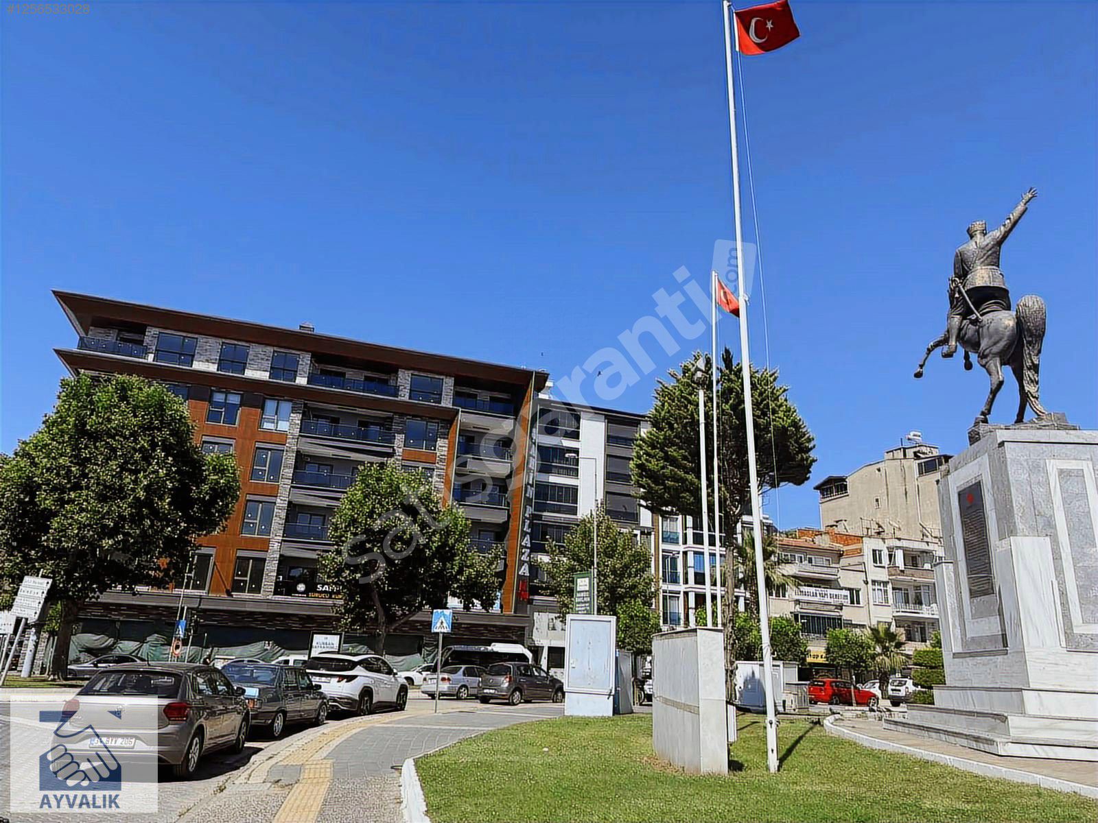 Turyap Ayvalık'tan Edremit Merkezde SIFIR Kiralık Ofis/Büro