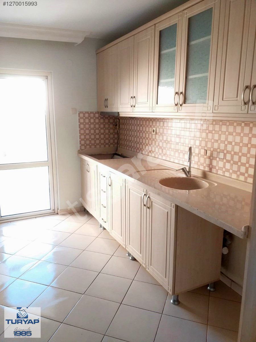 BEYLİKDÜZÜ BÜYÜKŞEHİR`DE 3+1 105 M2 KİRALIK DAİRE