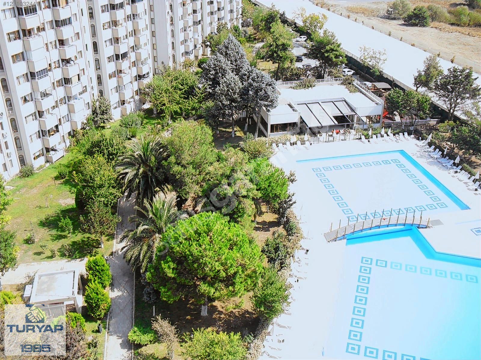 BEYLİKDÜZÜ BARIŞ MAHALLESİ SİTE İÇİ HAVUZLU SATILIK DAİRE