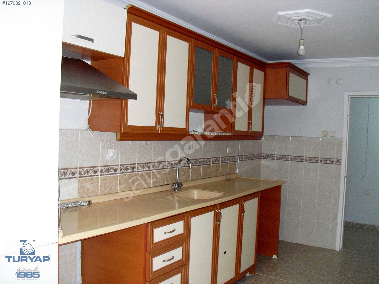 BEYLİKDÜZÜ BÜYÜKŞEHİR`DE BAKIMLI 3+1 KİRALIK DAİRE