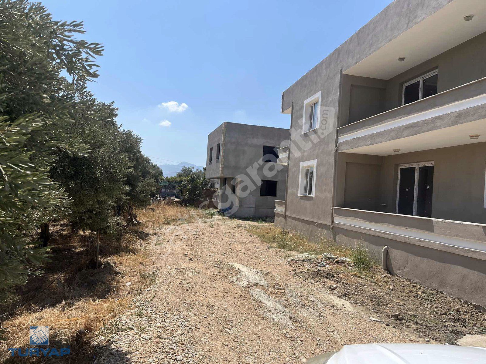 Torbalı Eğerci Mahallesinde 443m2 2 Kat İmarlı Arsa