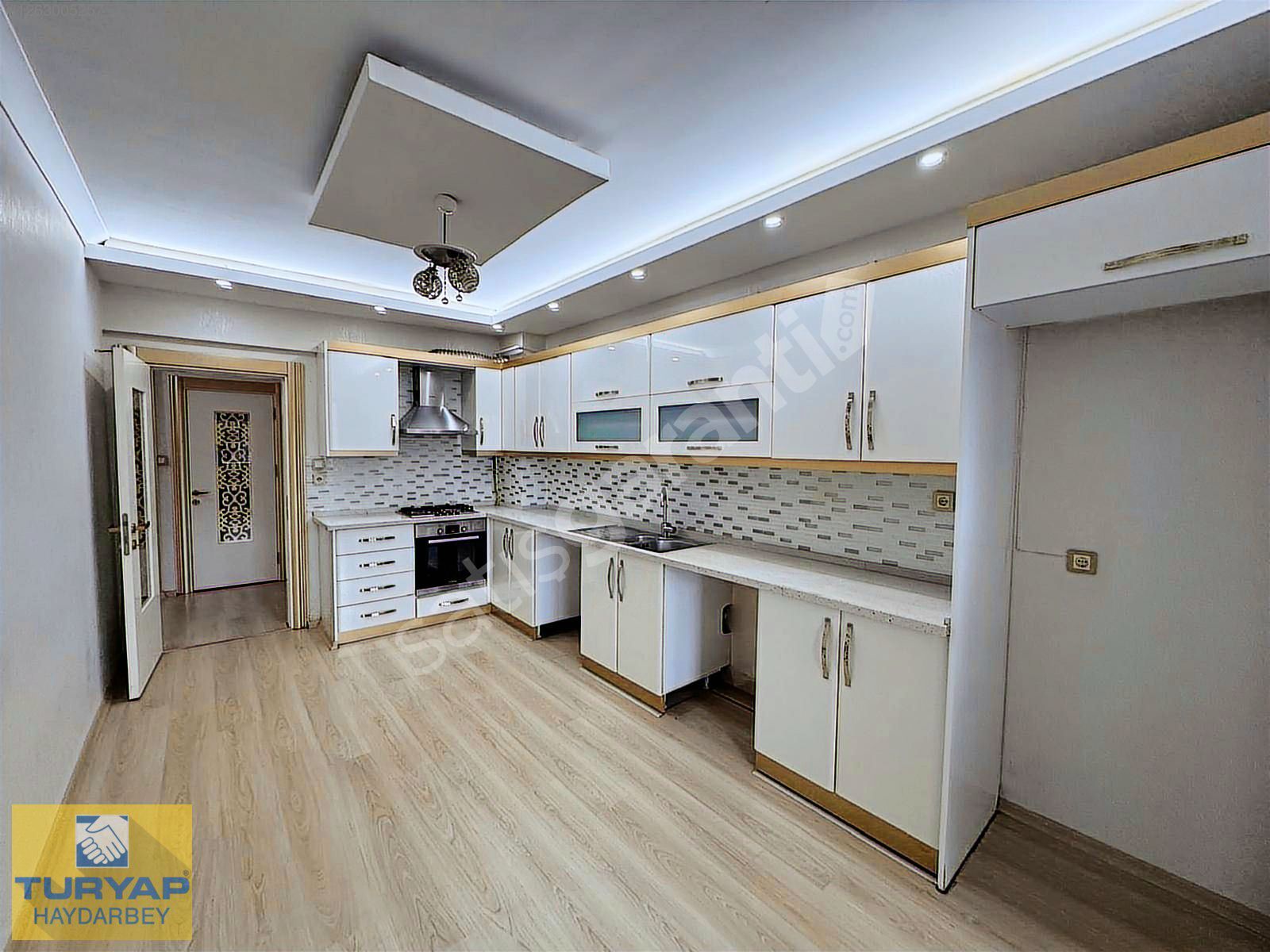 HAYDARBEY TURYAPTAN BAŞAKŞEHİR SİTESİNDE KİRALIK 4+1 DAİRE