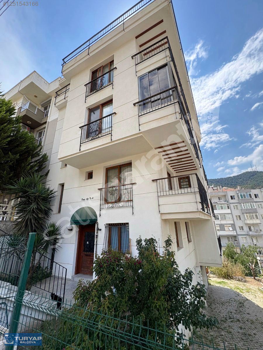 ÖNÜ AÇIK MANZARALI ARA KAT DOĞALGAZLI SATILIK 3+1 DAİRE