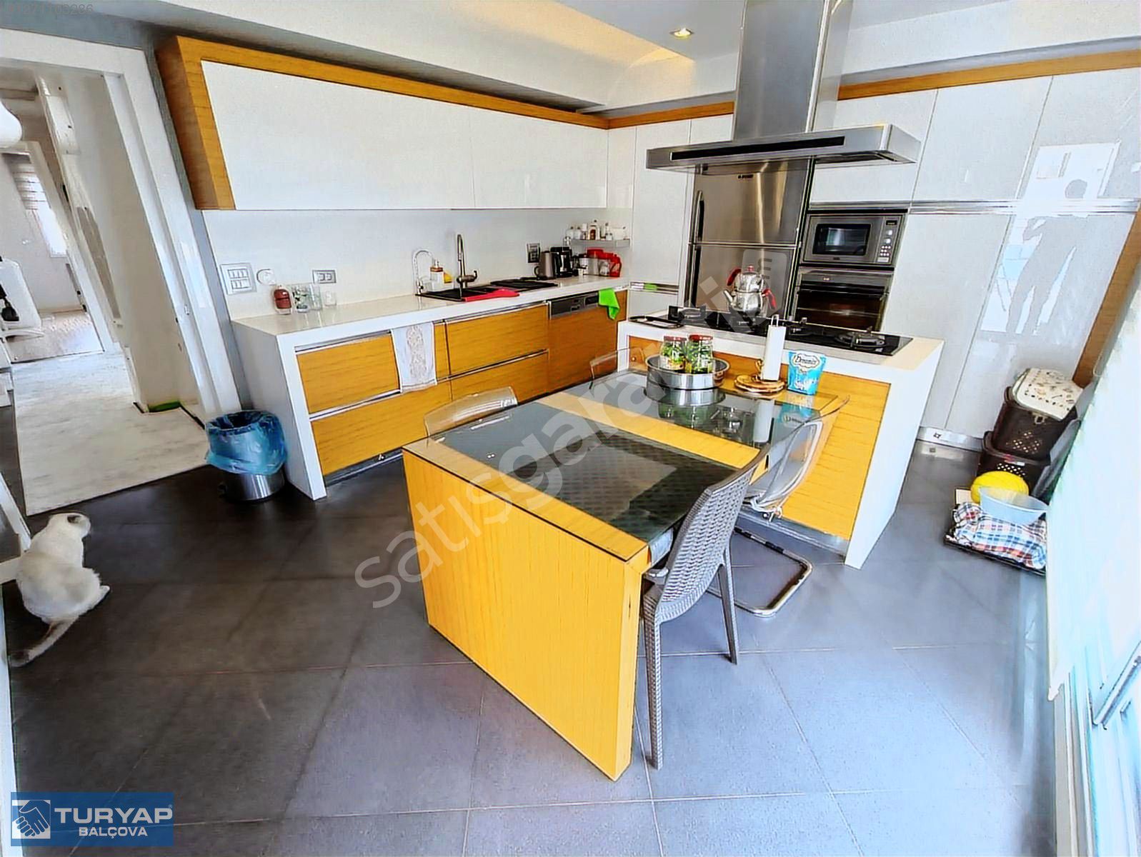 Korutürkte Teraslı 185 m² 3 Cepheli Asansörlü Deniz Manzaralı