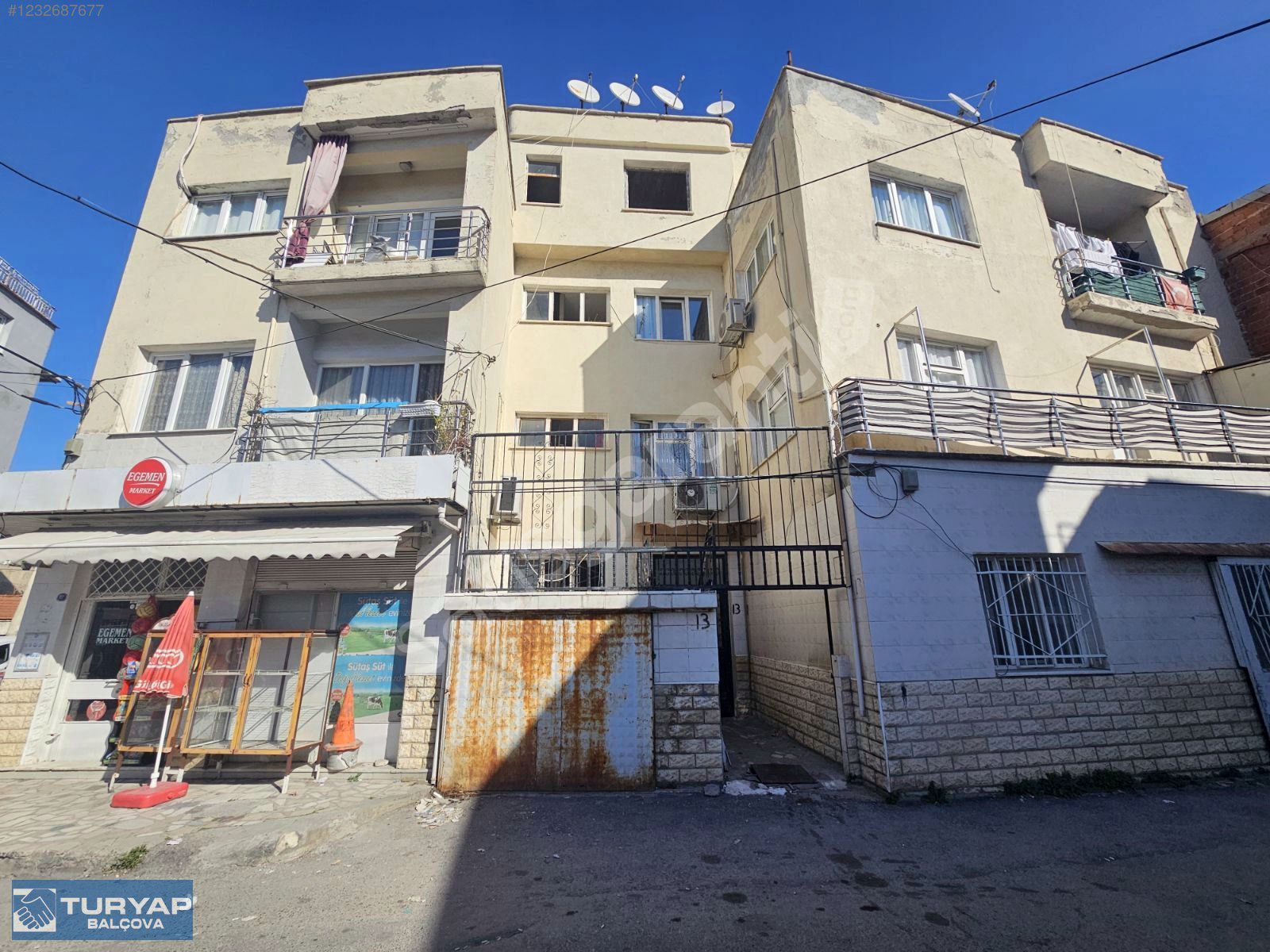ÇAMDİBİ'NDE YATIRIMLIK FIRSAT. 2 PARSEL 243 M2 ARSA PAYI