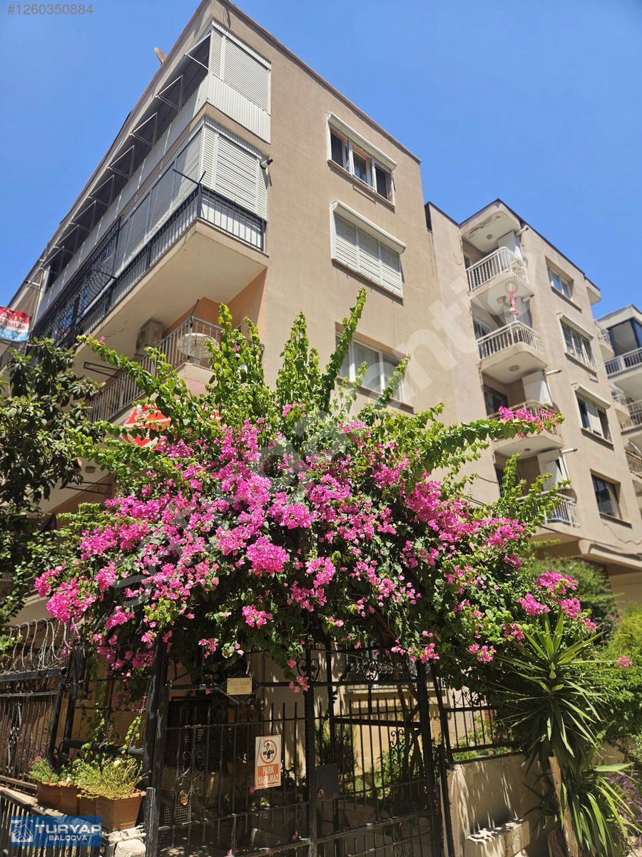 GÖZTEPE STADYUMU YANINDA TADİLATLI ARA KAT 2+1 SATILIK DAİRE