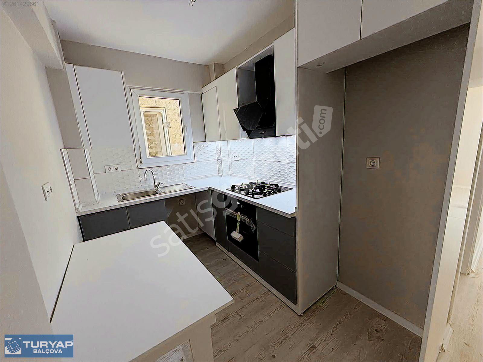 Sakarya Caddesi Üstü Ekonomi Üni Yakını Full Yapılı 2+1 Daire