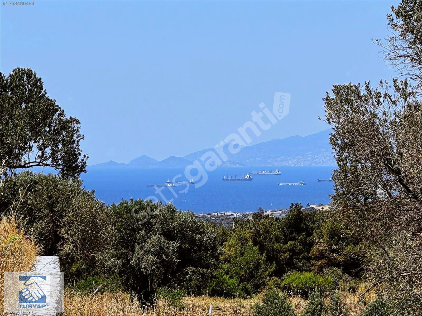 Foça Kozbeyli Satılık 221m2 Yatırım Fırsatı