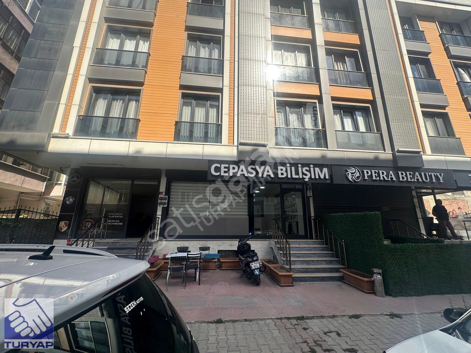 Turyap'tan, Merkez Mahallesin'de, 100 m2, 2 Katlı Depolu Dükkan
