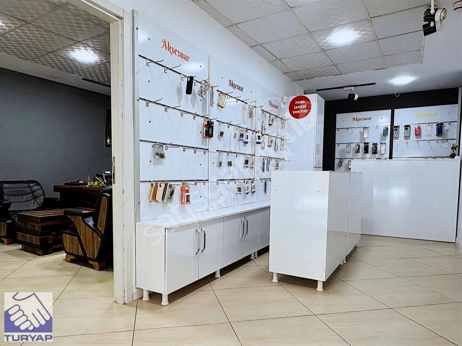 Turyap'dan, Avcılar Merkez Mh.150 m2, 2 Katlı, Depolu Dükkan