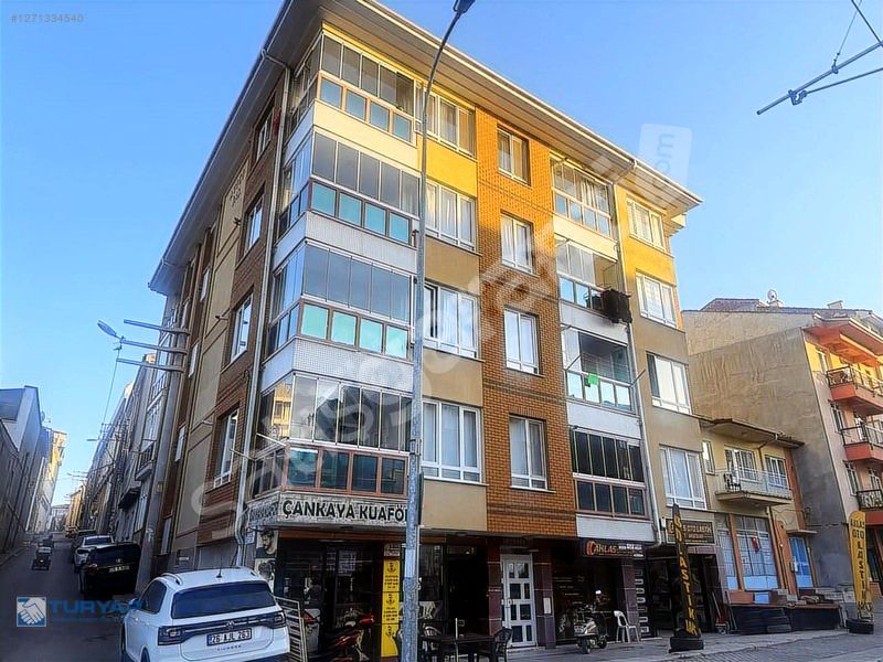 TURYAP' TAN HALK CAD. KÖŞE KONUMDA 5+2 SATILIK BAKIMLI DAİRE
