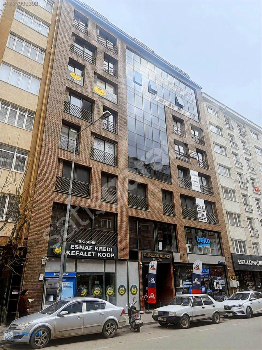 TURYAP'TAN ÇARŞI MERKEZDE İŞ YERİ RUHSATLI KİRALIK LÜKS OFİS
