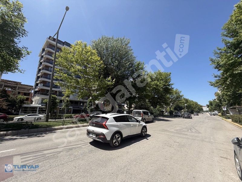 TURYAP'TAN ATATÜRK BULVARI YAKINI DEVREN KİRALIK CAFE