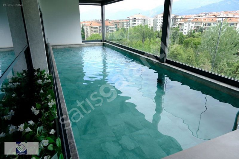 SERVERGAZİDE SATILIK 4,5+1 HAVUZLU DAİRE