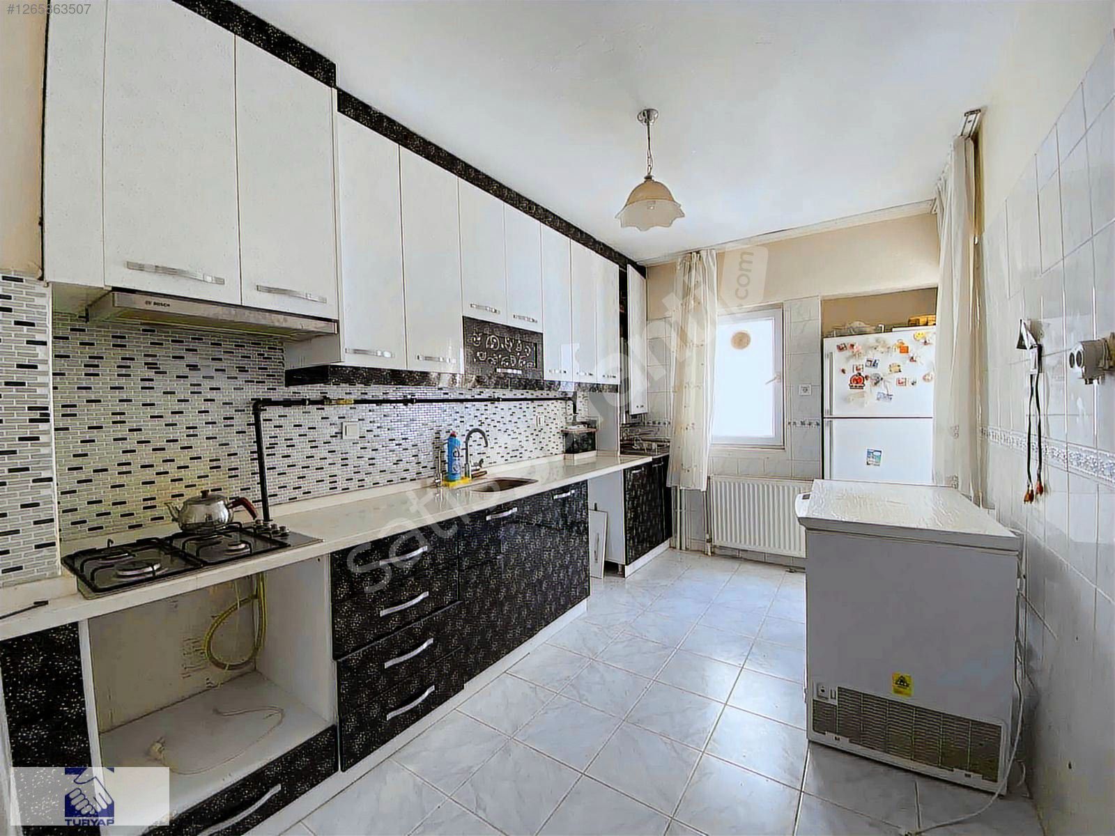 ADALET MAHALLESİNDE SATILIK 2+1 DAİRE