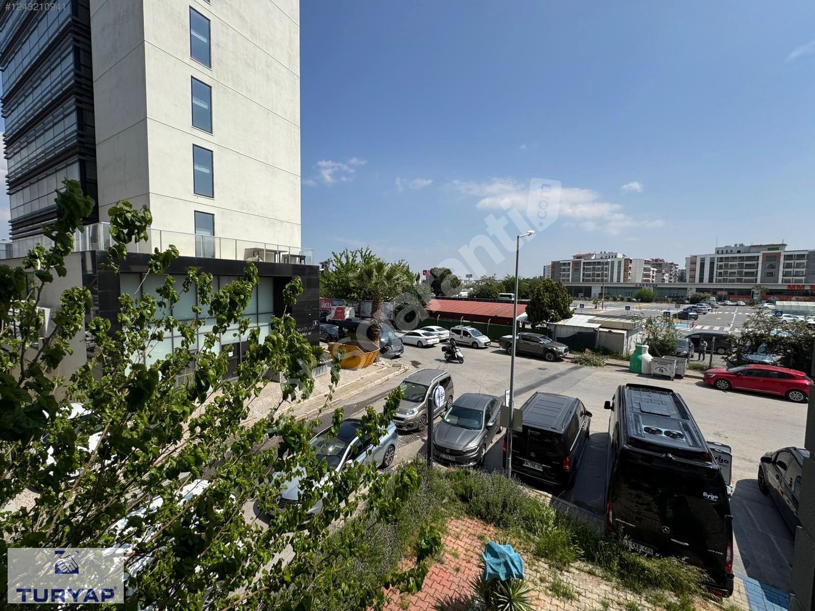 GAZİEMİR TURYAPTAN ATIFBEY MAH. GENİŞ 3+1 SATILIK DAİRE