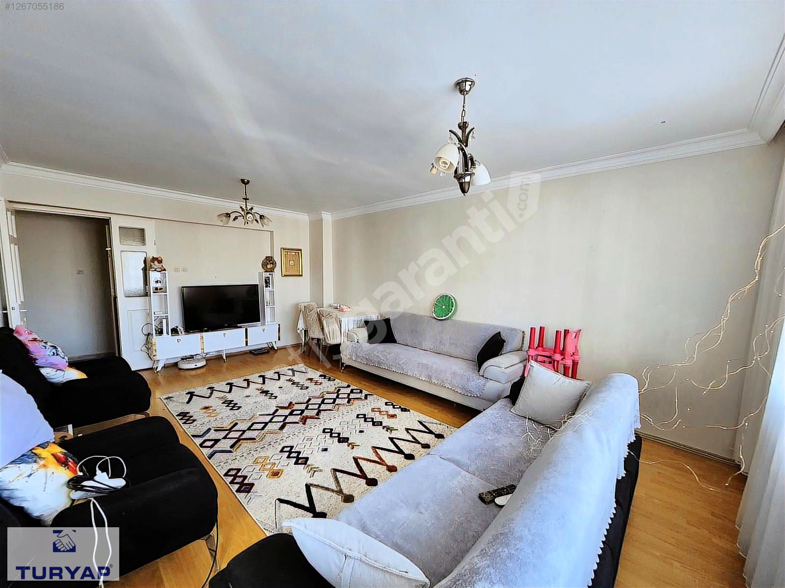 BUCA YENİGÜN MAH.SİTE İÇİ ARAKAT 3+1 SATILIK DAİRE