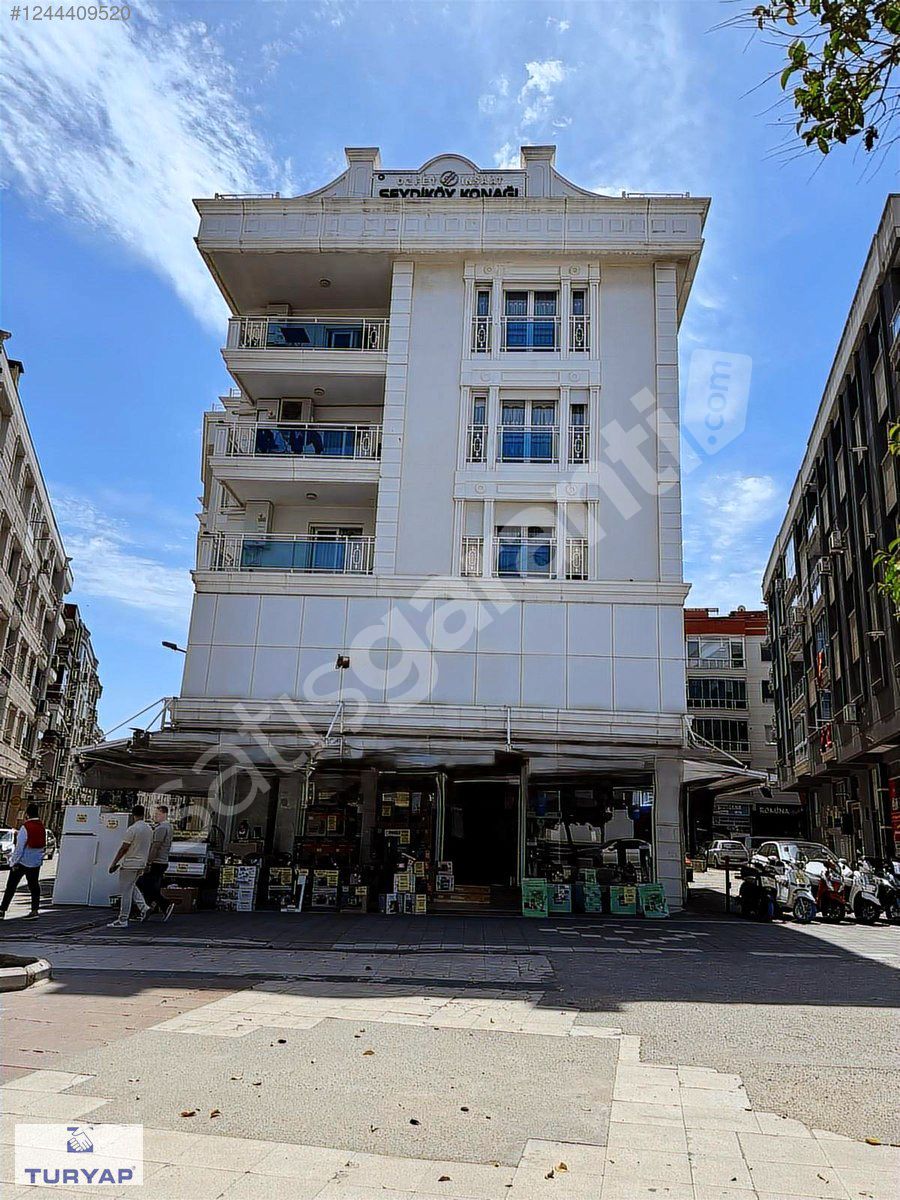 GAZİEMİR TURYAPTAN ATIFBEY MERKEZDE 3+1 GENİŞ YENİ SATILIK DAİRE