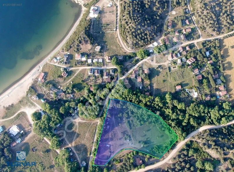 ÇANAKKALE BİGA AKSAZ'DA 1.400 M2'Sİ SATILIK DENİZ MANZARALITARLA