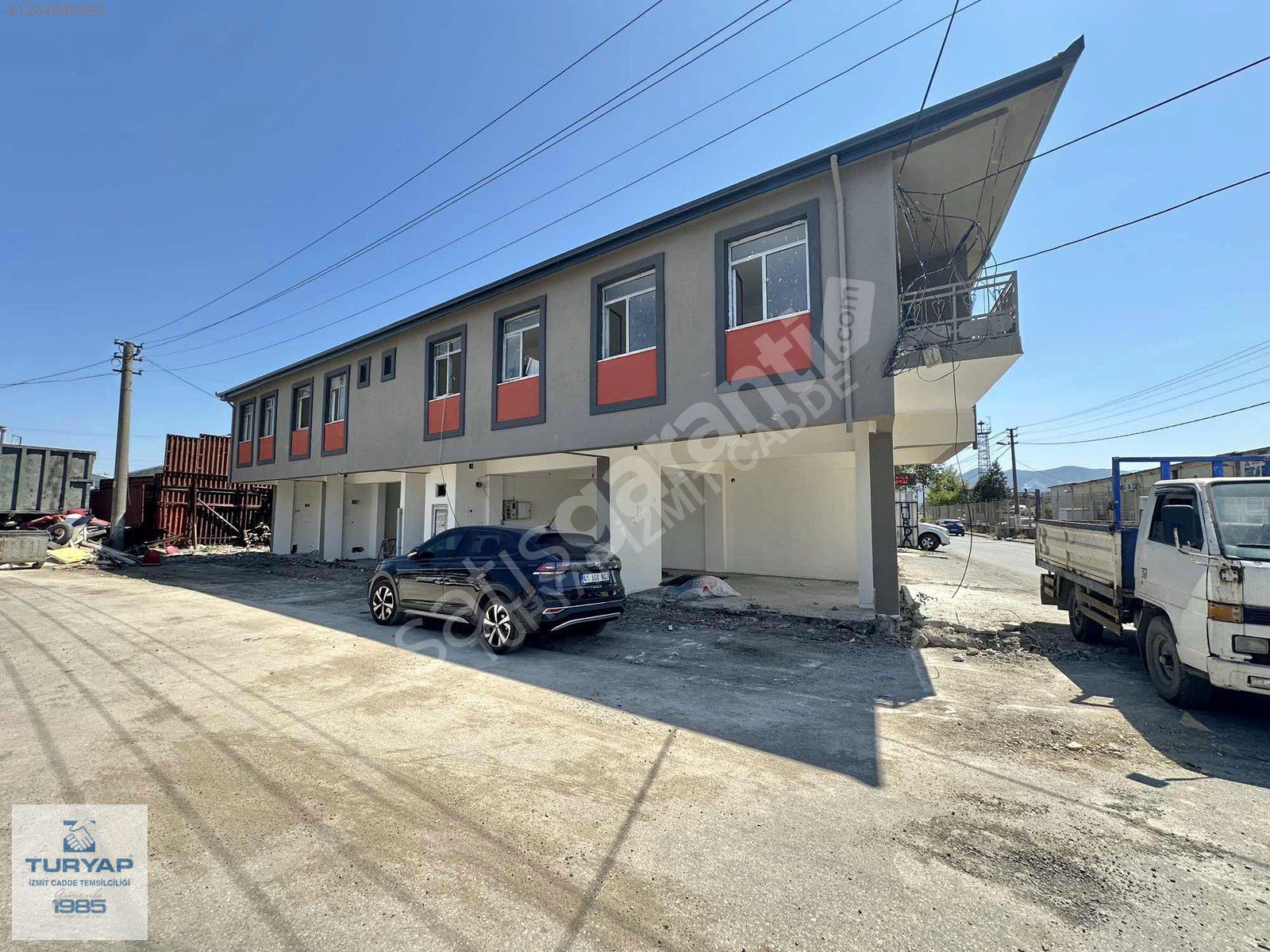 Turyap'tan İzmit Sanayide Cadde Üzeri Komple Satılık 450 m2 Bina