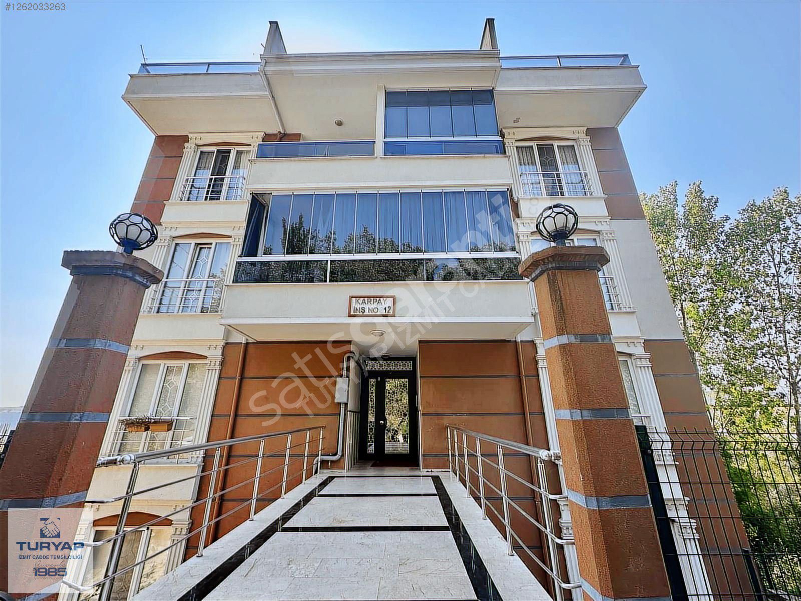 Turyap'tan İzmit Kocatepe'de Deniz Manzaralı Satılık 3+1 Daire