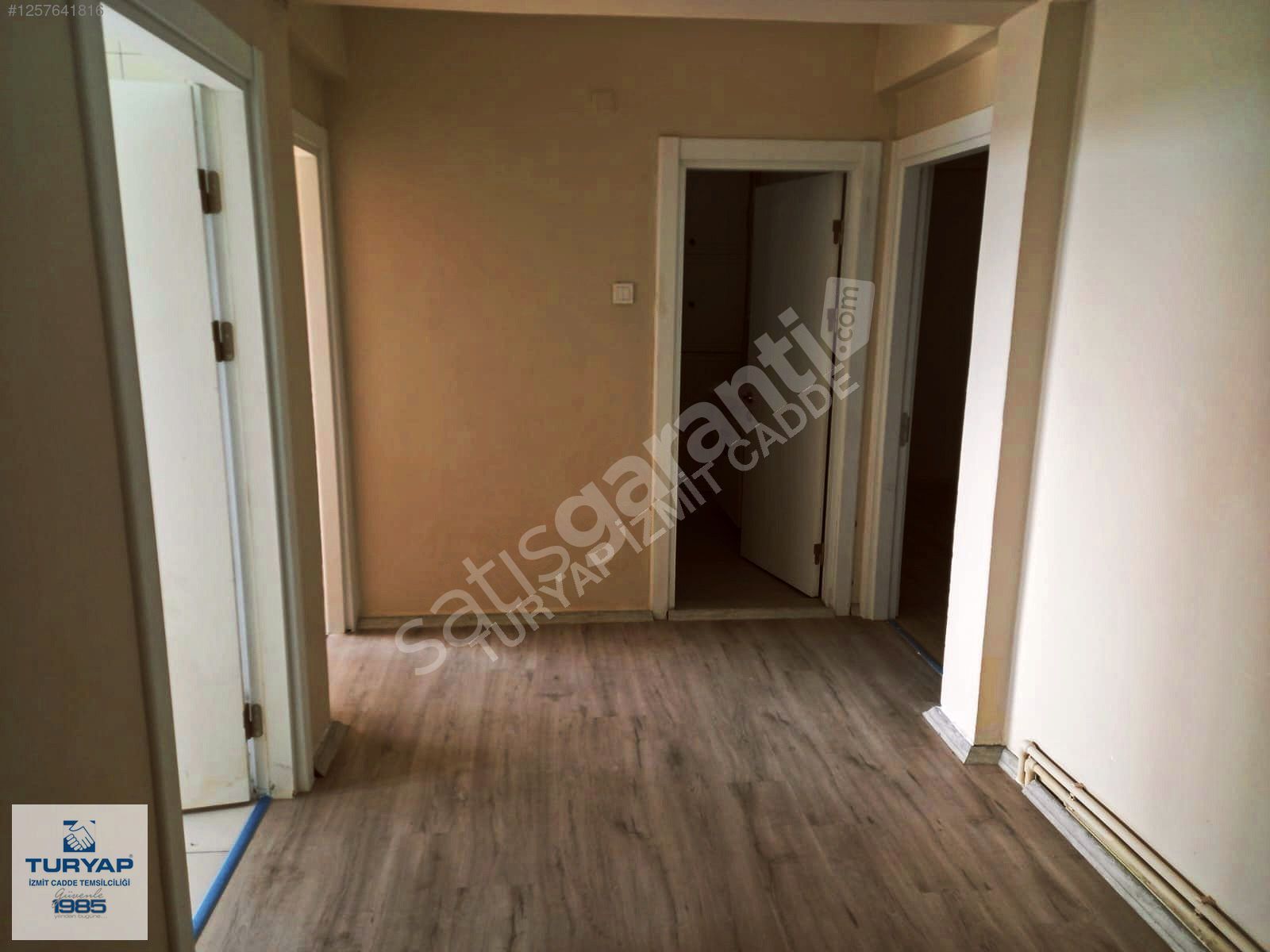 Turyap'tan İzmit Merkez Cedit Mahallesinde 4+1 Satılık Daire