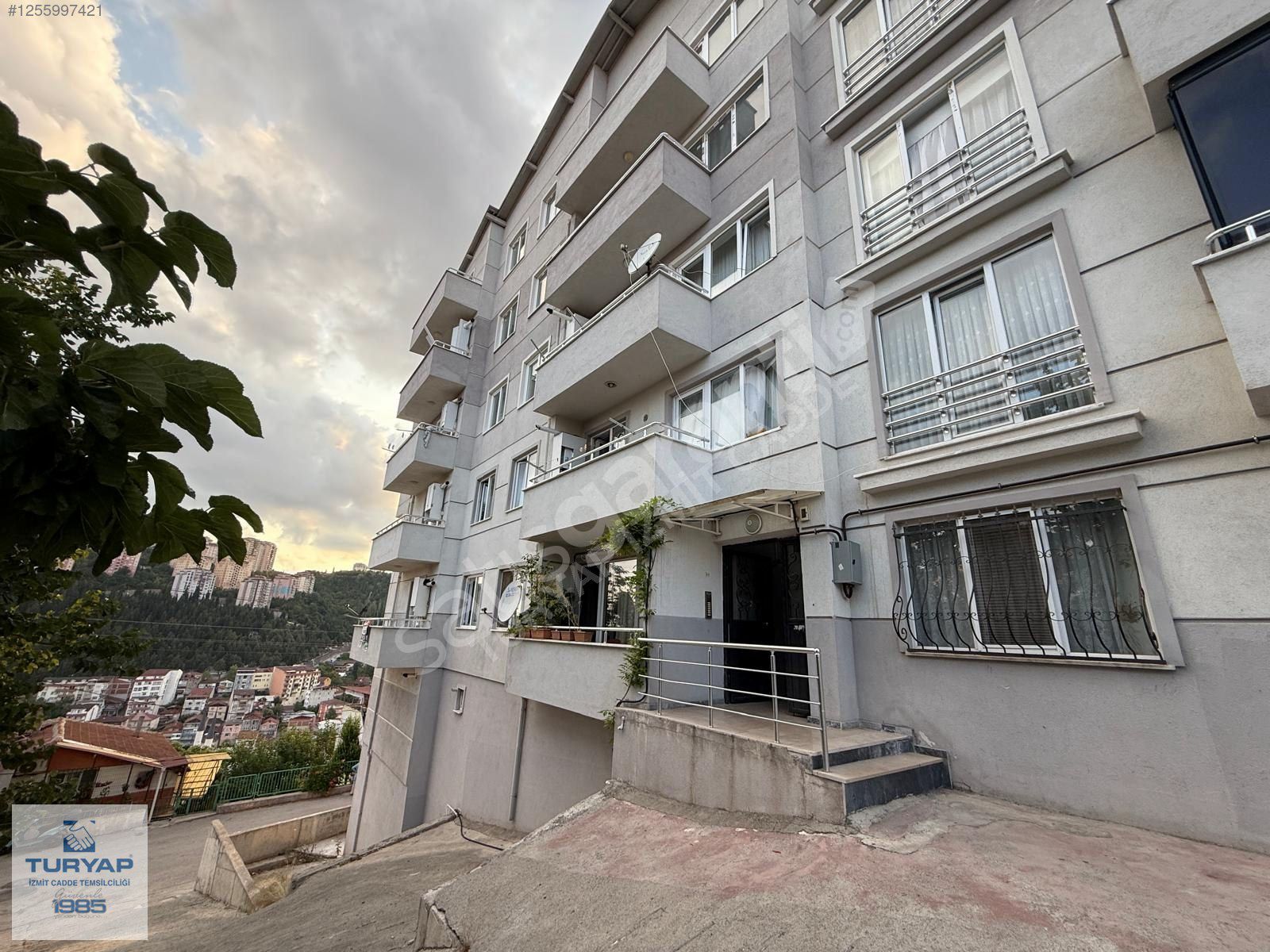 TURYAP'tan Satılık 2+1 Daire Şehir Hastanesine 5 dk